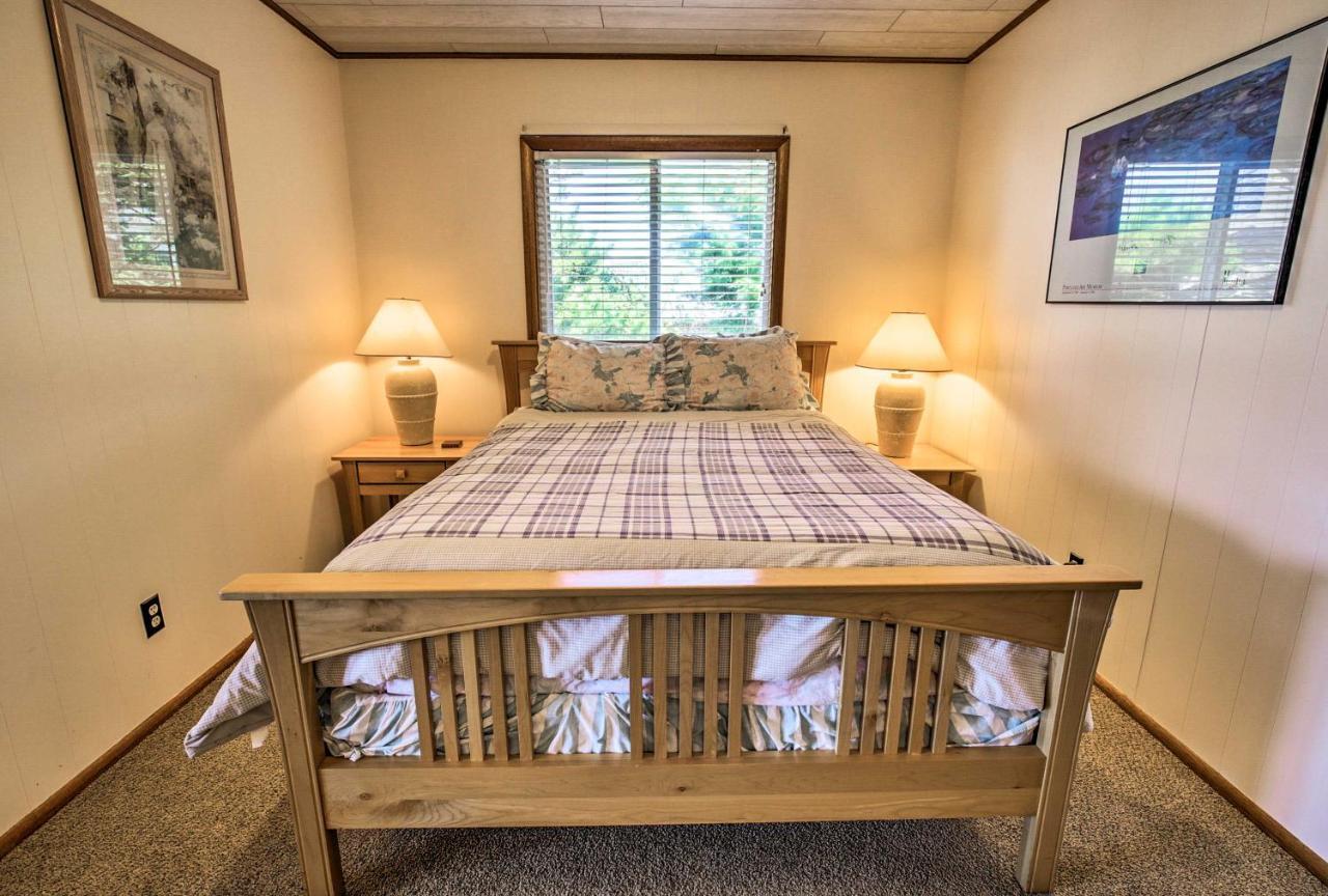 Oceanfront Escape With Pacific Views Surf And Explore Arch Cape Bagian luar foto